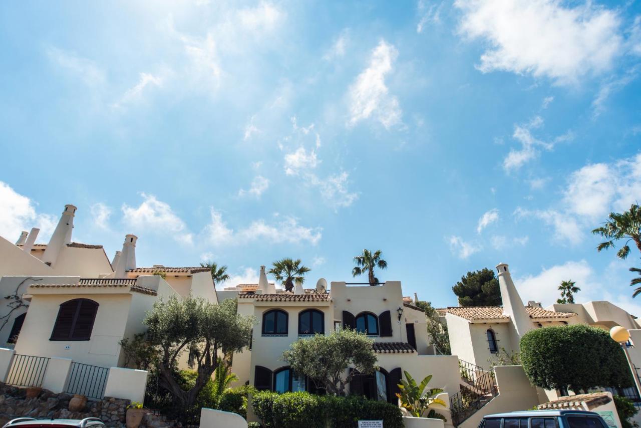 Luxurioese Und Grossraeumige Villa Mit Community Pool, Sicht Auf Das Mittelmeer Sowie Dem Mar Menor, La Manga Club Atamaria ภายนอก รูปภาพ