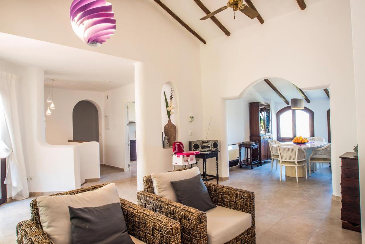 Luxurioese Und Grossraeumige Villa Mit Community Pool, Sicht Auf Das Mittelmeer Sowie Dem Mar Menor, La Manga Club Atamaria ภายนอก รูปภาพ