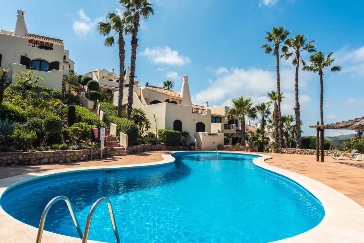 Luxurioese Und Grossraeumige Villa Mit Community Pool, Sicht Auf Das Mittelmeer Sowie Dem Mar Menor, La Manga Club Atamaria ภายนอก รูปภาพ
