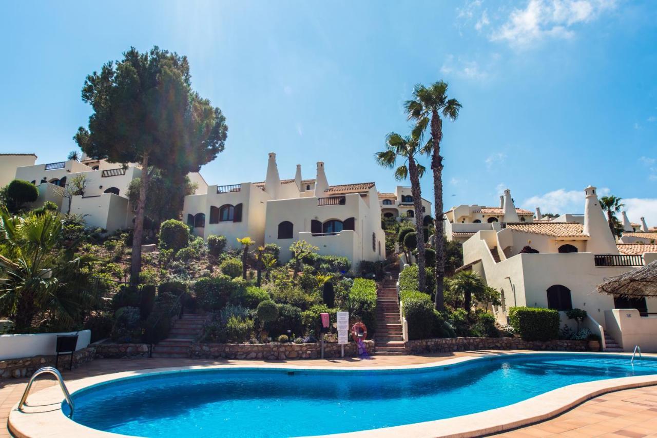Luxurioese Und Grossraeumige Villa Mit Community Pool, Sicht Auf Das Mittelmeer Sowie Dem Mar Menor, La Manga Club Atamaria ภายนอก รูปภาพ