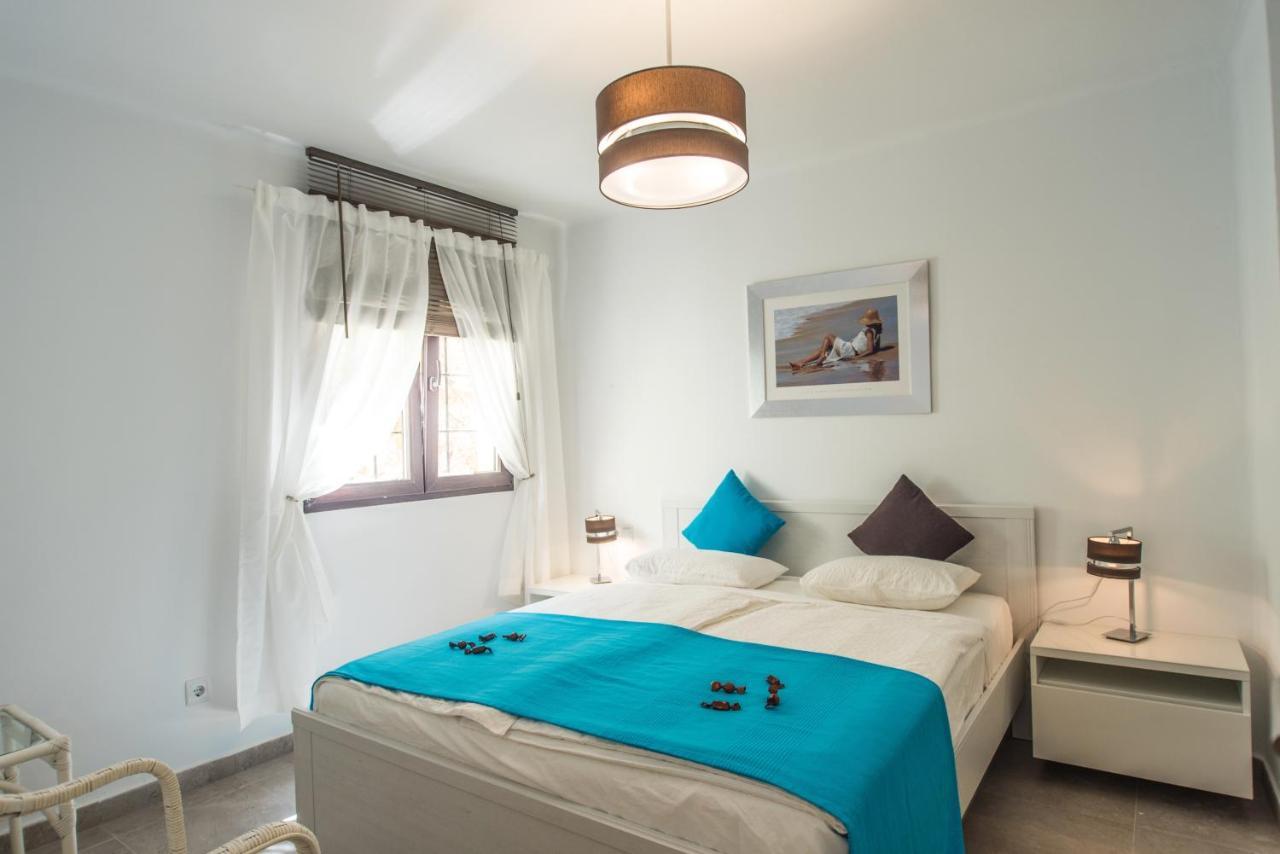Luxurioese Und Grossraeumige Villa Mit Community Pool, Sicht Auf Das Mittelmeer Sowie Dem Mar Menor, La Manga Club Atamaria ภายนอก รูปภาพ
